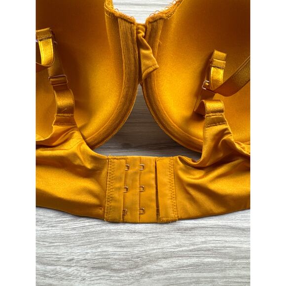 Savage X Fenty Microfiber Logo-Trim T-Shirt Bra, Golden Era, Size 40D, NWT - Picture 6 of 12